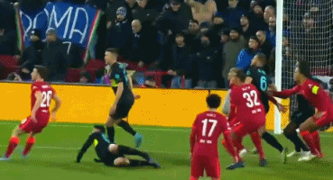 斯帕莱蒂与孔蒂的意甲逆转：那不勒斯击败尤文图斯，迎接新时代