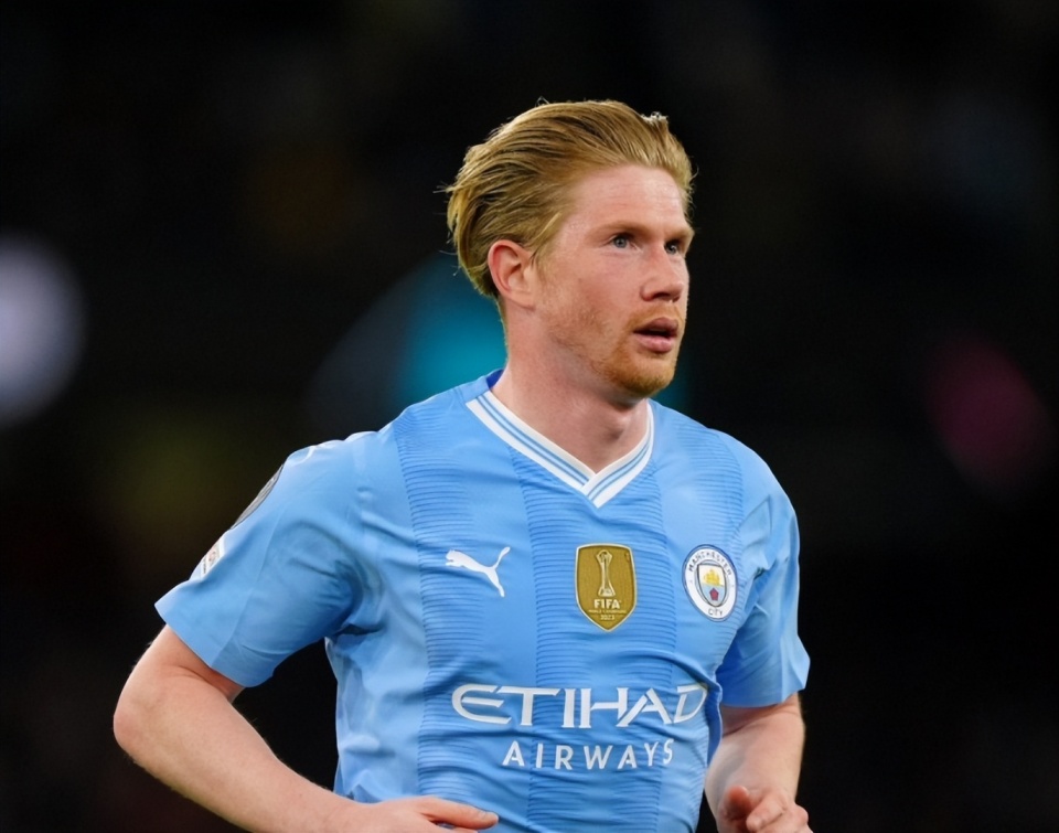 德转：阿森纳考虑明夏追阿德耶米，多特或面临出售球员的压力