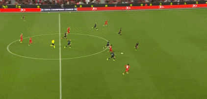 迈克·布朗：哈特整晚防字母哥都非常拼，唐斯进攻篮板很关键