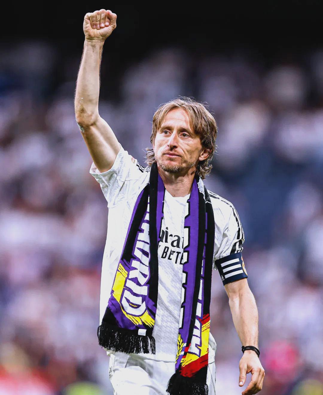 利物浦跟队记者连曝五条猛料，全面解析萨拉赫风波