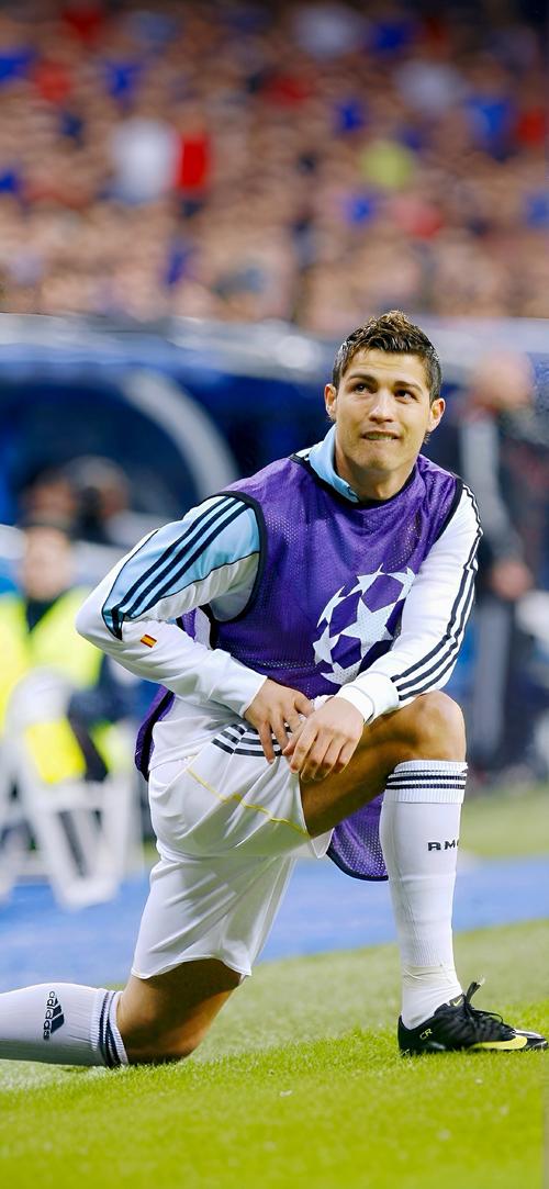 佛罗伦萨主帅：输给洛桑我负全责，周日的联赛是毕生之战（佛罗伦萨主帅：不敌洛桑我承担全部责任，周日联赛是生涯之战）