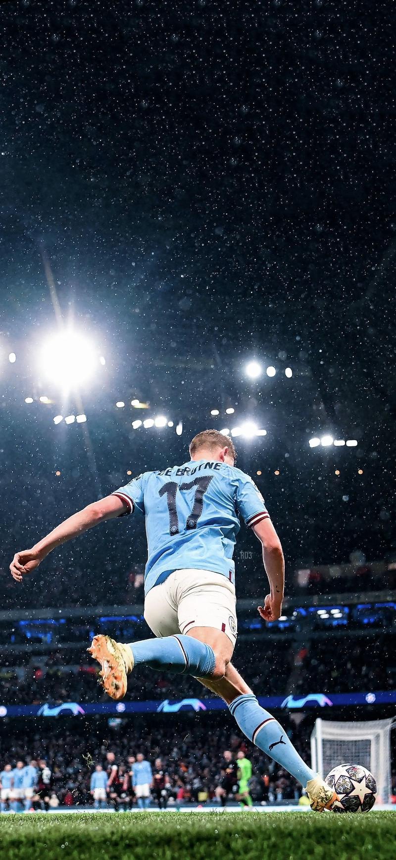 球场响彻 MVP 呼声